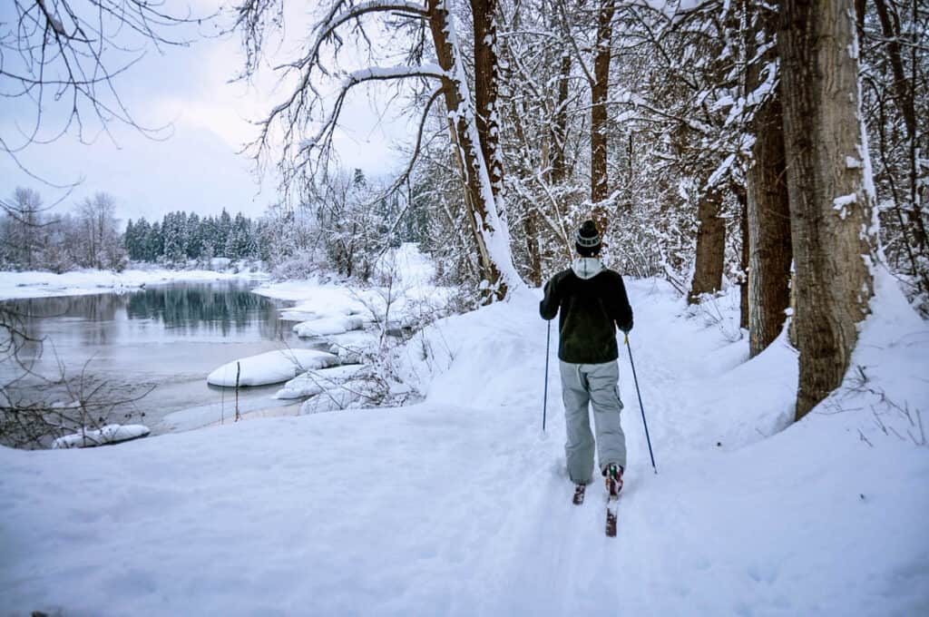 Blackbird Island cross country skiing winter Leavenworth Washington