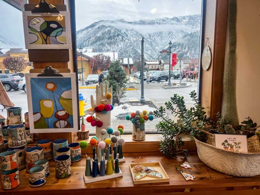 Posy Handpicked shopping in Leavenworth Washington