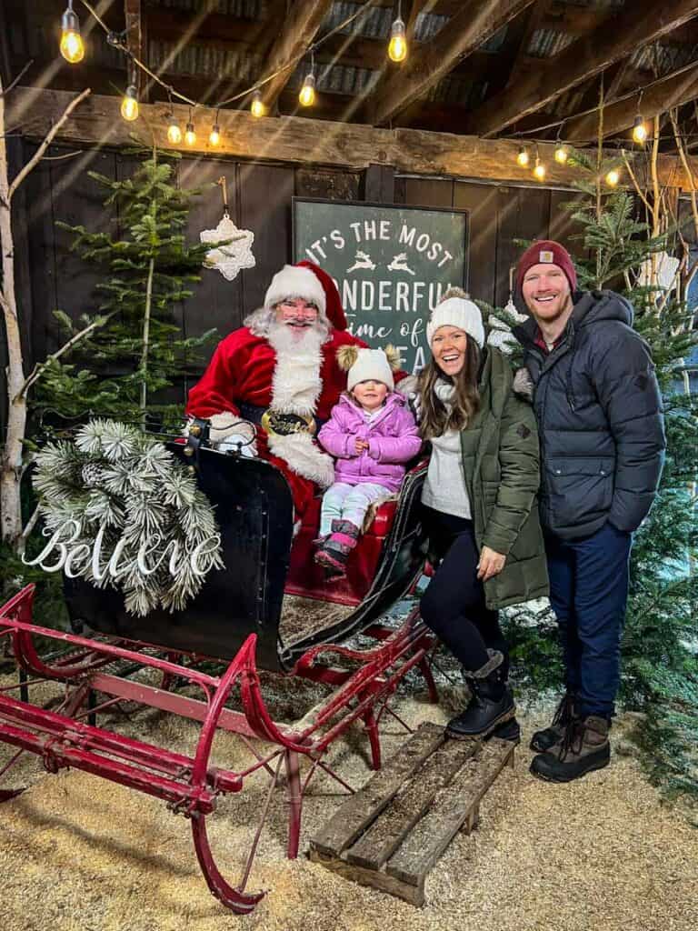 Leavenworth Reindeer Farm Santa