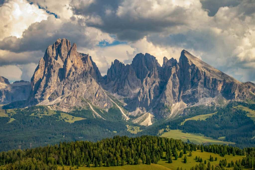 Dolomites Italy (Unsplash)