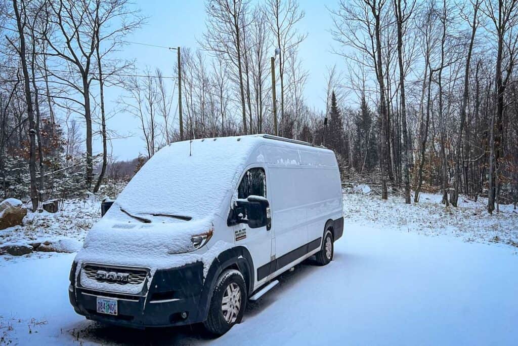 Campervan Montreal Canada snow