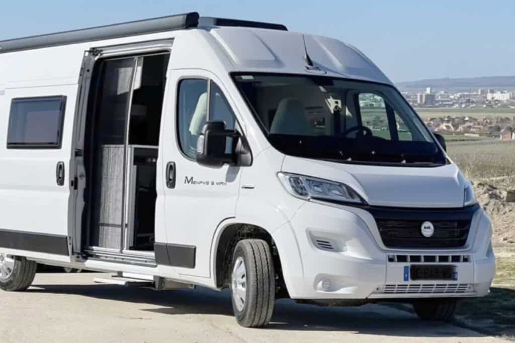 Papimo Fiat Van campervan rental france (Outdoorsy)