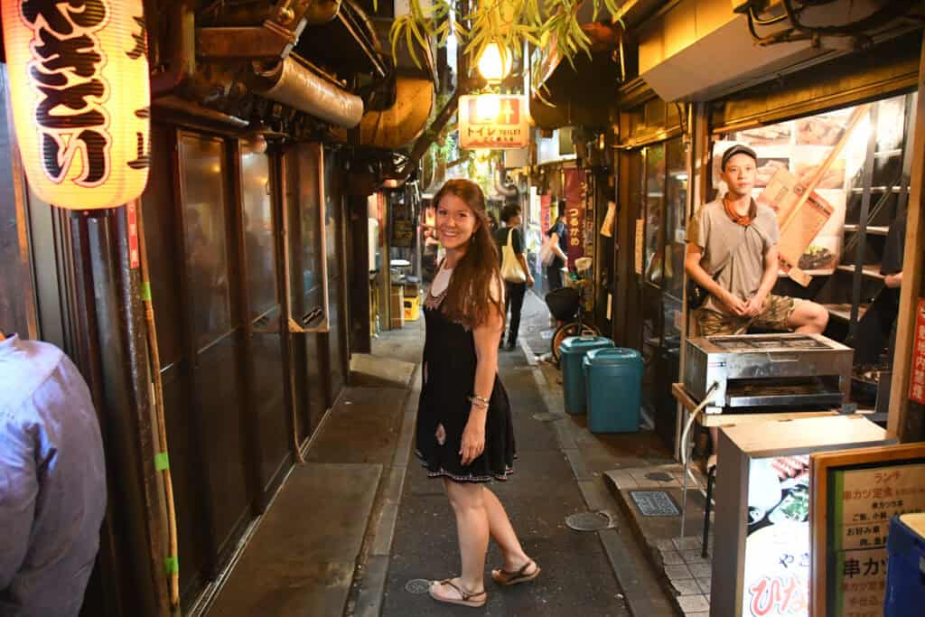 Izakaya-hopping Tokyo Japan