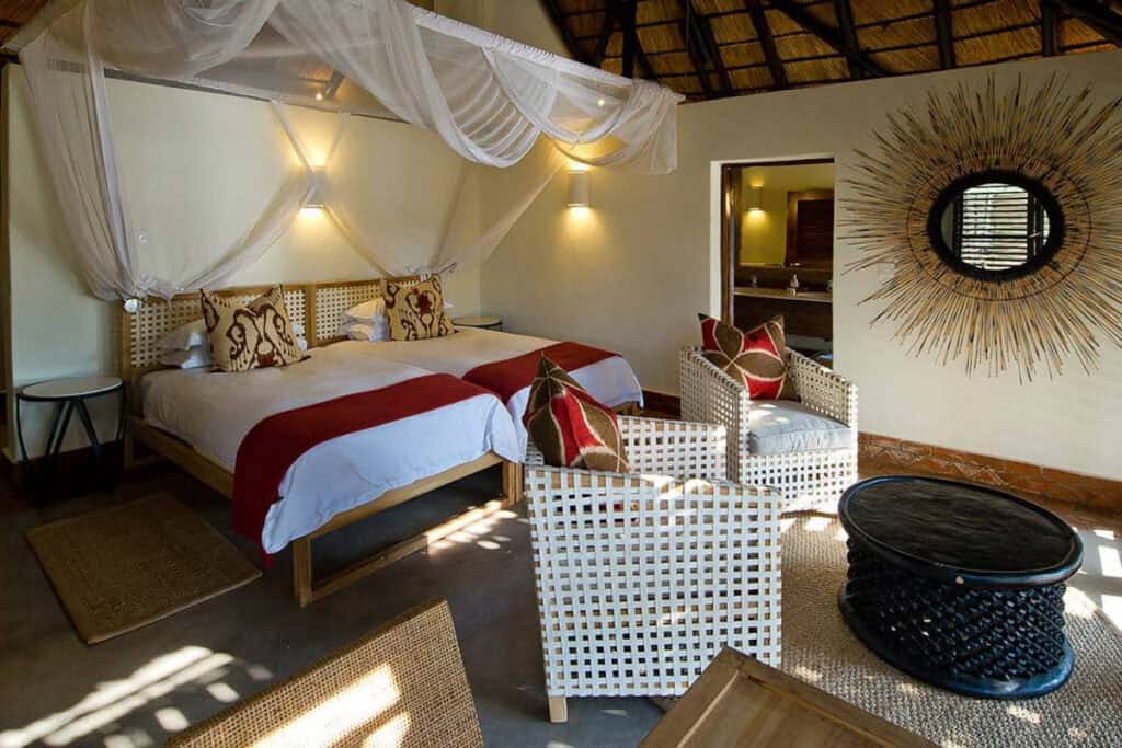 Mfuwe Lodge (website)