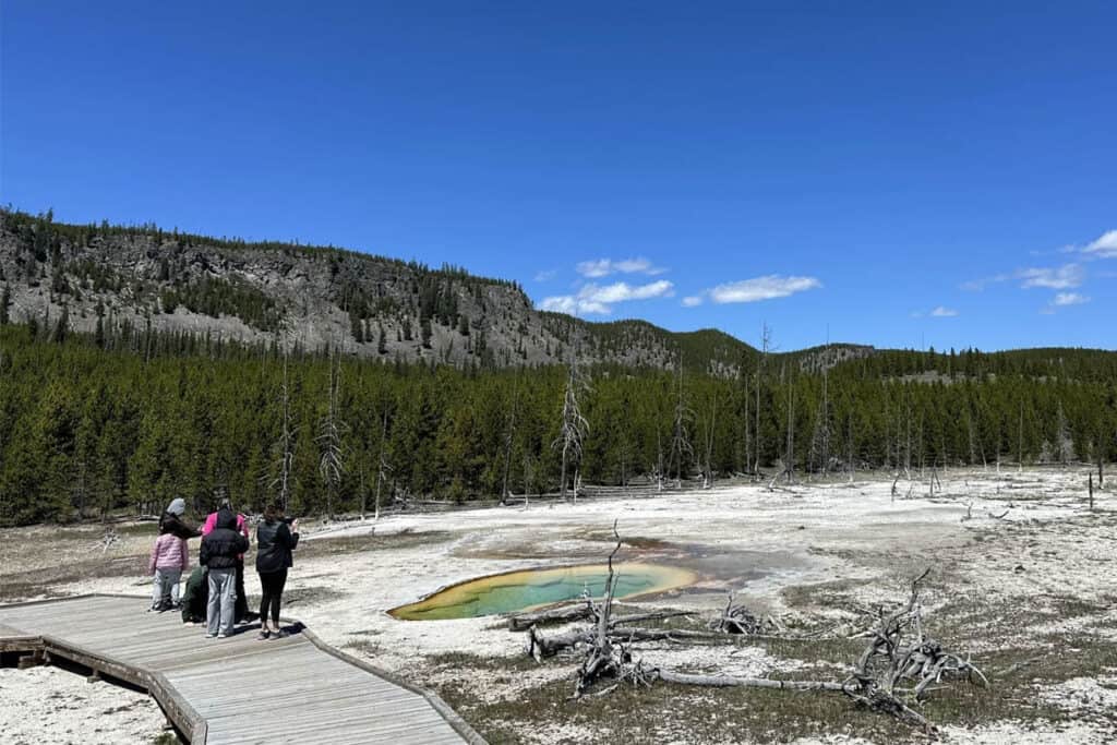 Bisbuit Basin (Jackson Jirka)