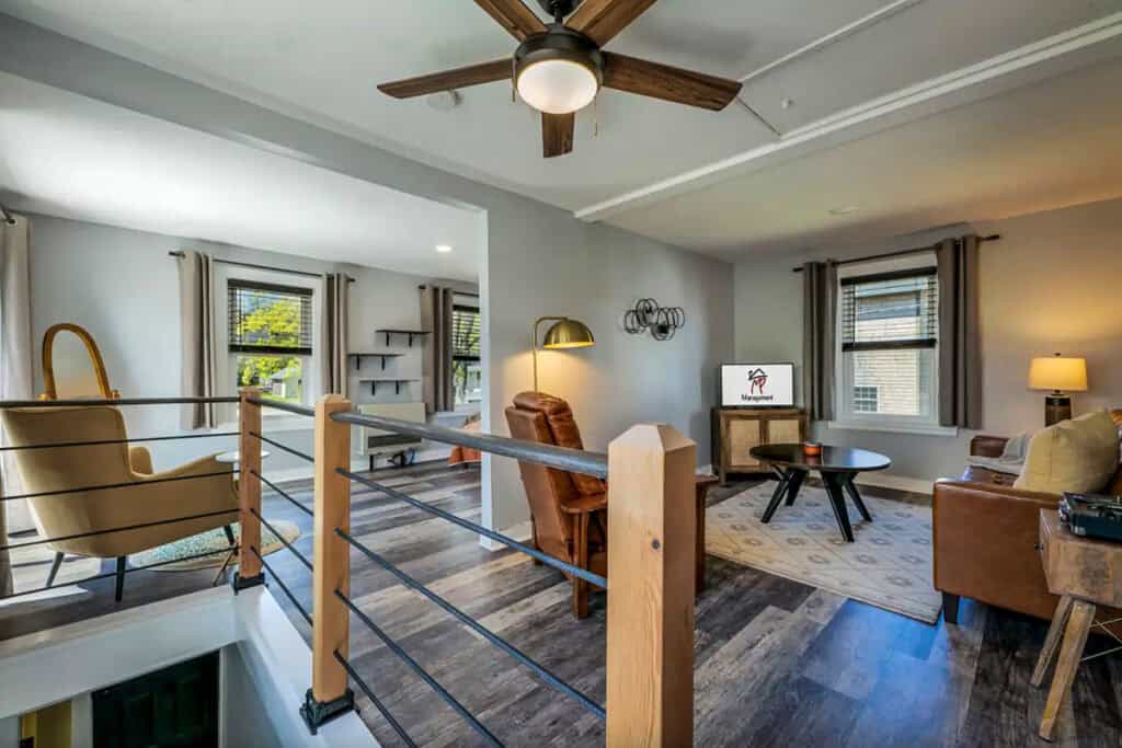 Modern Studio Apartment Bar Harbor Maine (Airbnb)