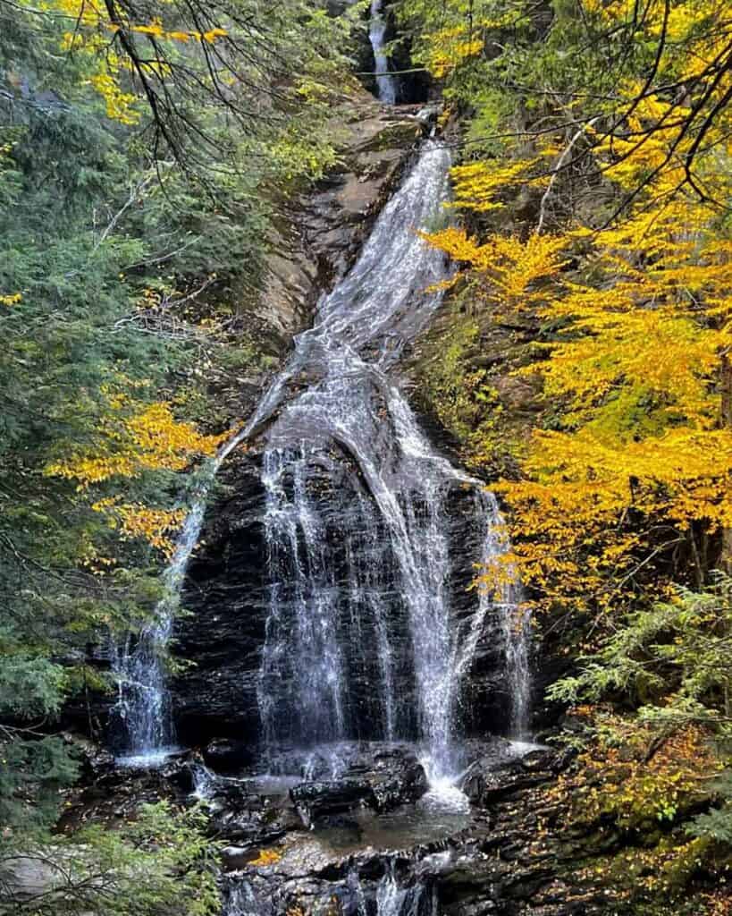 Moss Glen Falls Stowe Vermont (AllTrails)