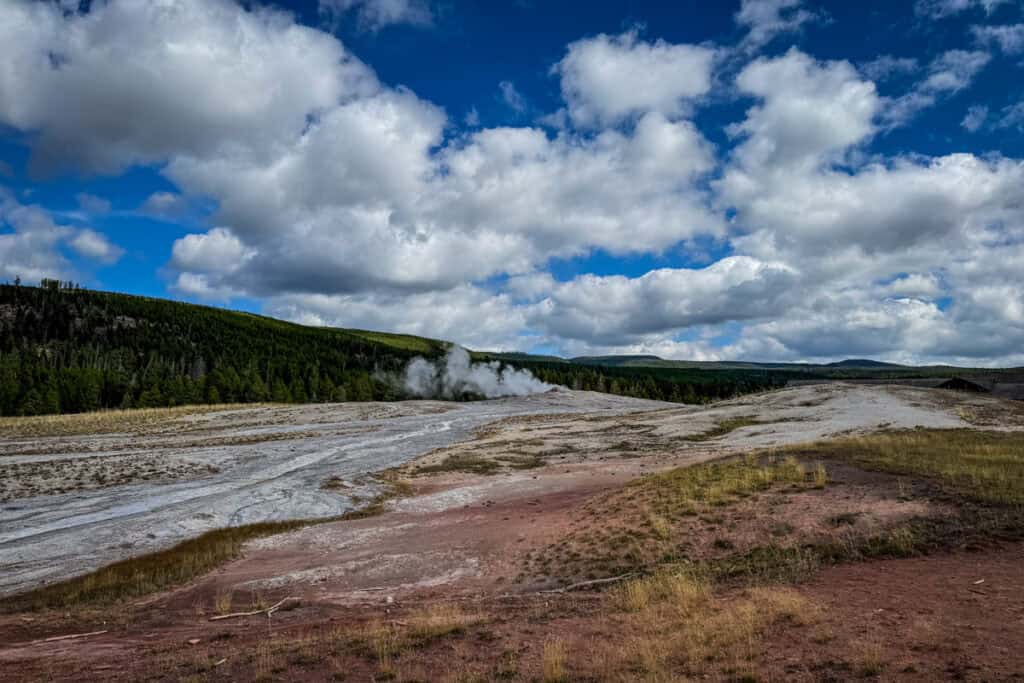 Old Faithful Yellowstone National Park